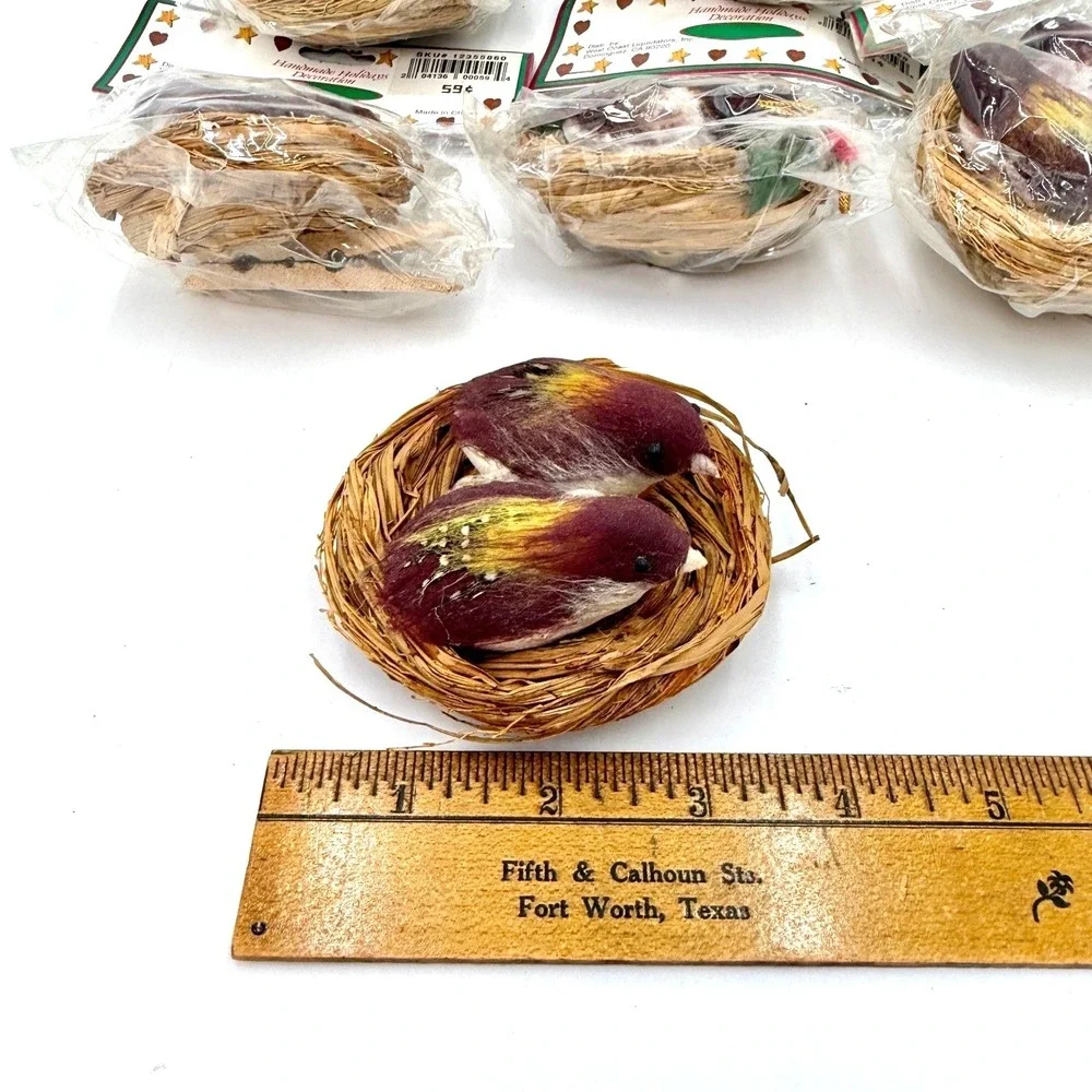 Set‎ of 7 Handmade Holidays Decorative Bird Nests with Burgundy Birds 12355860